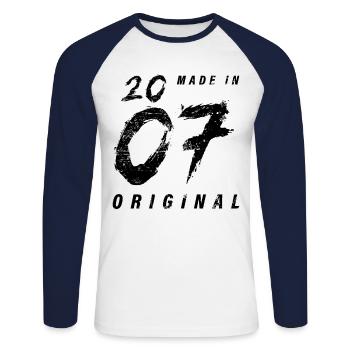 Made In 2007 Original Birthday Grunge Distressed - Unisex Long Sleeve Baseball T-Shirt - white/navy - Front - Nik (191cm)