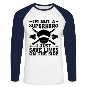 Ich bin kein Superheld, ich rette nur nebenbei Leben - Unisex Baseballshirt langarm - Weiß/Navy - Vorne - Nik (191cm)