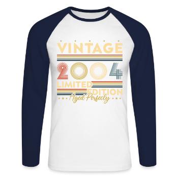 Cadeau d'anniversaire Vinatge 2004 - T-shirt baseball manches longues Homme - blanc/marine - Devant - Nik (191cm)
