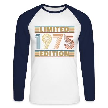 1975 Vintage Retro Geburtstagsgeschenk - Unisex Baseballshirt langarm - Weiß/Navy - Vorne - Nik (191cm)