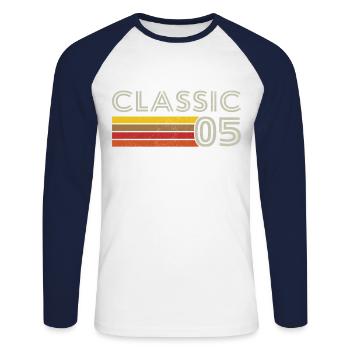 Retro Classic Number 05 Born in 2005 - Unisex Long Sleeve Baseball T-Shirt - white/navy - Front - Nik (191cm)