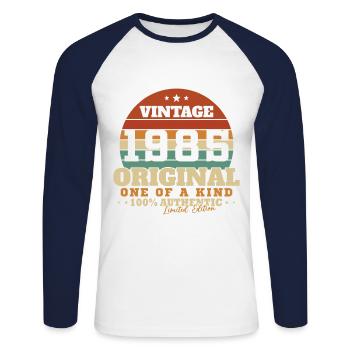 Original 1985 Vintage Cadeau d’anniversaire - T-shirt baseball manches longues Homme - blanc/marine - Devant - Nik (191cm)