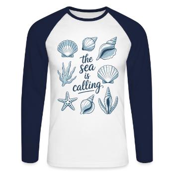 Strand ruft – Meeresliebe Shirt - Unisex Baseballshirt langarm - Weiß/Navy - Vorne - Nik (191cm)