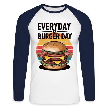 Burger Tag ist jeden Tag - Unisex Baseballshirt langarm - Weiß/Navy - Vorne - Nik (191cm)