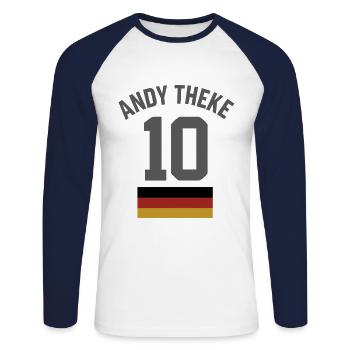 Andy Theke 10 – Malle Trikot Funshirt - Unisex Baseballshirt langarm - Weiß/Navy - Vorne - Nik (191cm)