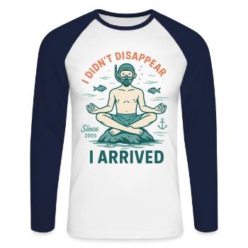 Plongeur Ocean Meditate Je n’ai pas disparu - T-shirt baseball manches longues Homme - blanc/marine - Devant - Nik (191cm)
