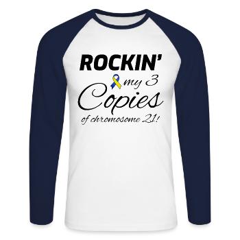 Sensibilisation au syndrome de Down Rockin' Chromosome 21 - T-shirt baseball manches longues Homme - blanc/marine - Devant - Nik (191cm)