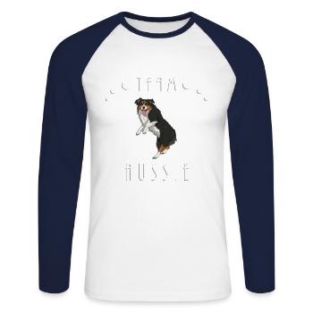 Team Aussie - Black Tri (bobtail) - T-shirt baseball manches longues Homme - blanc/marine - Devant - Nik (191cm)