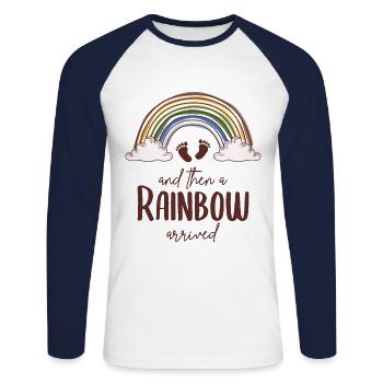 And Then A Rainbow Arrived - Regenbogenbaby - Unisex Baseballshirt langarm - Weiß/Navy - Vorne - Nik (191cm)