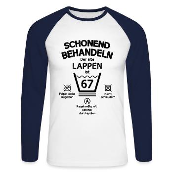 Der Alte Lappen, Schonend Behandeln 67. Geburtstag - Unisex Baseballshirt langarm - Weiß/Navy - Vorne - Nik (191cm)