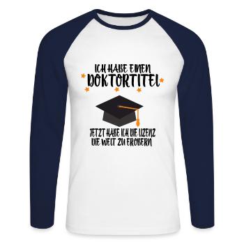 Doktortitel - Unisex Baseballshirt langarm - Weiß/Navy - Vorne - Nik (191cm)