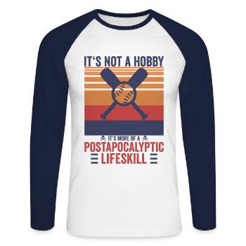 Vintage Postapocalytpic Baseball Fan Shirt - Unisex Baseballshirt langarm - Weiß/Navy - Vorne - Nik (191cm)