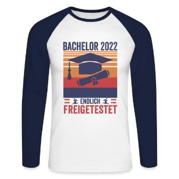 Vintage Bachelor Endlich Freigetestet Shirt - Unisex Baseballshirt langarm - Weiß/Navy - Vorne - Nik (191cm)
