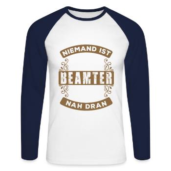 Beamter - Unisex Baseballshirt langarm - Weiß/Navy - Vorne - Nik (191cm)