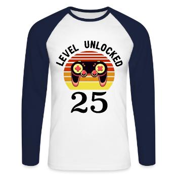 Niveau 25 débloqué 25 Anniversaire 25 ans - T-shirt baseball manches longues Homme - blanc/marine - Devant - Nik (191cm)
