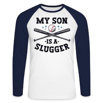 Mein Sohn ist ein Slugger Boy Eltern Vatertag - Unisex Baseballshirt langarm - Weiß/Navy - Vorne - Nik (191cm)