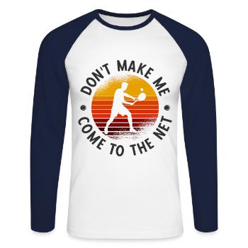 Tennisplatz Spruch Für Tennis - Unisex Baseballshirt langarm - Weiß/Navy - Vorne - Nik (191cm)