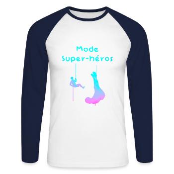 En mode super-héros - T-shirt baseball manches longues Homme - blanc/marine - Devant - Nik (191cm)
