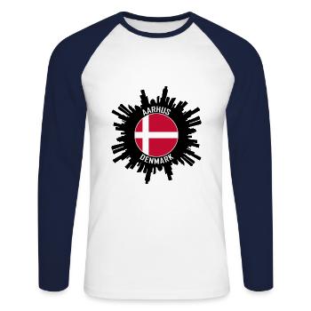 Aarhus Skyline Danemark Flag Souvenir de voyage - T-shirt baseball manches longues Homme - blanc/marine - Devant - Nik (191cm)