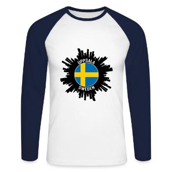 Uppsala Skyline Suède Flag Souvenir de voyage - T-shirt baseball manches longues Homme - blanc/marine - Devant - Nik (191cm)