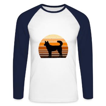 Kai Ken Hundeliebhaber Silhouette Vintage Sonnenuntergang - Unisex Baseballshirt langarm - Weiß/Navy - Vorne - Nik (191cm)