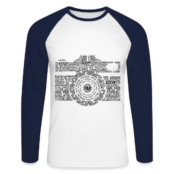 Kamera Stichwörter - Unisex Baseballshirt langarm - Weiß/Navy - Vorne - Nik (191cm)