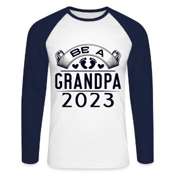 Werdender Opa 2023, 2023 werde ich Opa, 2023 Opa - Unisex Baseballshirt langarm - Weiß/Navy - Vorne - Nik (191cm)