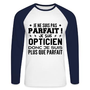 Un Opticien plus que parfaite, métier de rêve - T-shirt baseball manches longues Homme - blanc/marine - Devant - Nik (191cm)