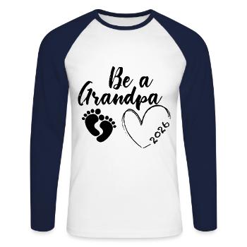 Devenir un grand-père 2026 Coeur Pieds de Bébé - T-shirt baseball manches longues Homme - blanc/marine - Devant - Nik (191cm)