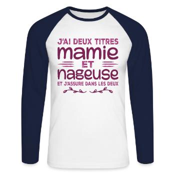 Zwei Oma-Schwimmer-Titel | Oma, Schwimmen - Unisex Baseballshirt langarm - Weiß/Navy - Vorne - Nik (191cm)