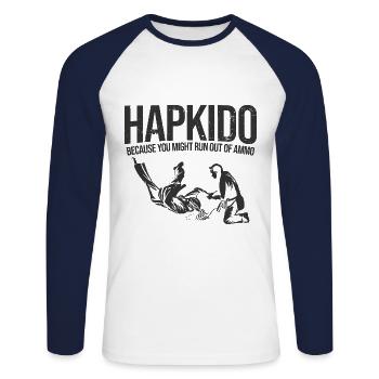 Koreanischer Kampfsport Hapkido - Unisex Baseballshirt langarm - Weiß/Navy - Vorne - Nik (191cm)