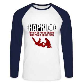 Koreanischer Kampfsport Hapkido - Unisex Baseballshirt langarm - Weiß/Navy - Vorne - Nik (191cm)