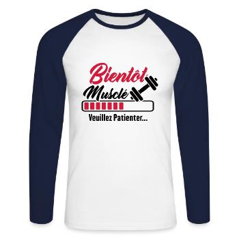 Bientôt musclé, Humour cadeau musculation - T-shirt baseball manches longues Homme - blanc/marine - Devant - Nik (191cm)