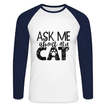 Posez-moi des questions sur mon chat - Drôles de dictons de chat - T-shirt baseball manches longues Homme - blanc/marine - Devant - Nik (191cm)