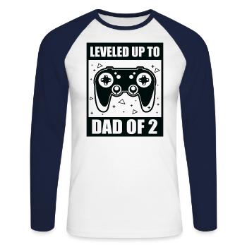 Le joueur de jeu Papa père a atteint le niveau de papa de 2 - T-shirt baseball manches longues Homme - blanc/marine - Devant - Nik (191cm)
