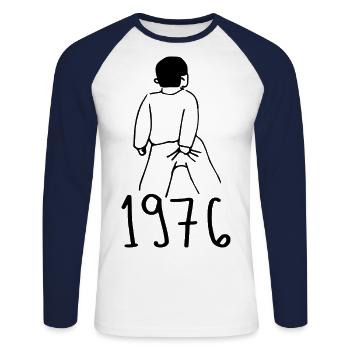 1976 Anniversaire 1976 - T-shirt baseball manches longues Homme - blanc/marine - Devant - Nik (191cm)