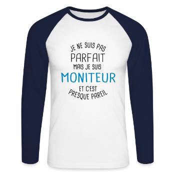 Pas parfait mais moniteur - T-shirt baseball manches longues Homme - blanc/marine - Devant - Nik (191cm)
