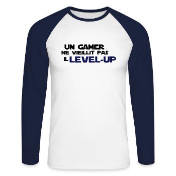 un gamer ne vieillit pas - T-shirt baseball manches longues Homme - blanc/marine - Devant - Nik (191cm)