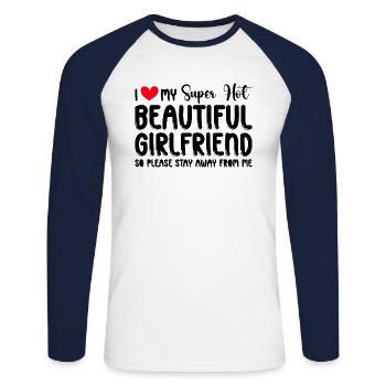 Ich Liebe Meine Freundin Paare Freund Geschenkidee - Unisex Baseballshirt langarm - Weiß/Navy - Vorne - Nik (191cm)