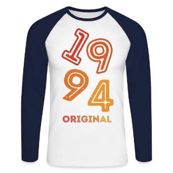 1994 Original (en anglais) - T-shirt baseball manches longues Homme - blanc/marine - Devant - Nik (191cm)
