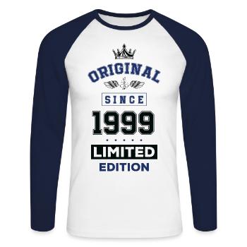 1999 Anniversaire en édition limitée - T-shirt baseball manches longues Homme - blanc/marine - Devant - Nik (191cm)