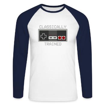 Classically Trained Gamer Geschenk - Unisex Baseballshirt langarm - Weiß/Navy - Vorne - Nik (191cm)