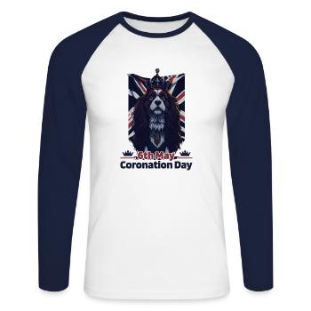King's Coronation Day May 6th, 2023 Celebration - Unisex Baseballshirt langarm - Weiß/Navy - Vorne - Nik (191cm)