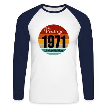 millésime 1971 - T-shirt baseball manches longues Homme - blanc/marine - Devant - Nik (191cm)