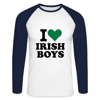 I love Irish Boys - cœur vert - love - T-shirt baseball manches longues Homme - blanc/marine - Devant - Nik (191cm)