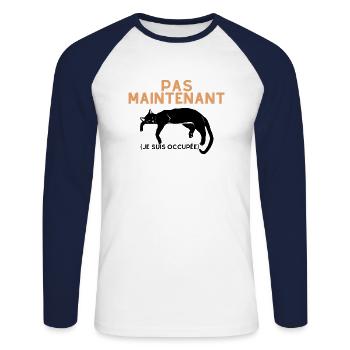 Pas Maintenant- Chat Endormi - T-shirt baseball manches longues Homme - blanc/marine - Devant - Nik (191cm)
