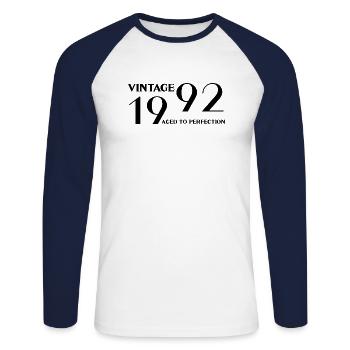 Vintage 1992 aged to perfection - Unisex Long Sleeve Baseball T-Shirt - white/navy - Front - Nik (191cm)