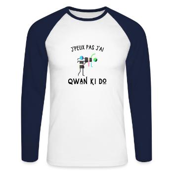 je peux pas j'ai qwan ki do - T-shirt baseball manches longues Homme - blanc/marine - Devant - Nik (191cm)