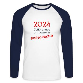 2024 cette année on passe à quoicouceh - T-shirt baseball manches longues Homme - blanc/marine - Devant - Nik (191cm)