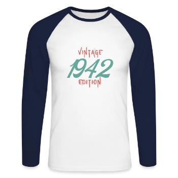 Jahrgang 1942 Ausgabe - Unisex Baseballshirt langarm - Weiß/Navy - Vorne - Nik (191cm)